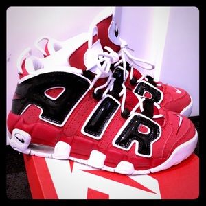 Nike uptempo sz 4.5y